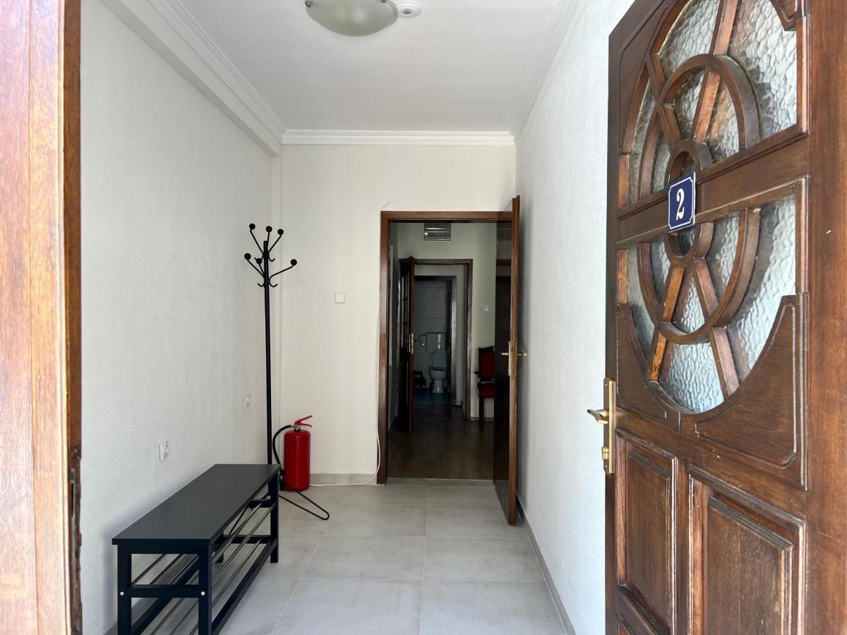 Home Base Apartments 斯科普里 外观 照片