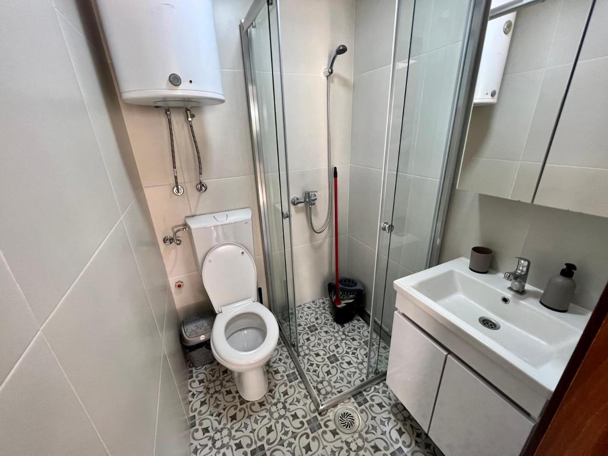 Home Base Apartments 斯科普里 外观 照片